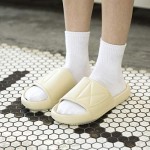 WOTTE Women Pillow Slides Shower Sandal Open Toe Pool Sandals Lightweight Bath Slippers